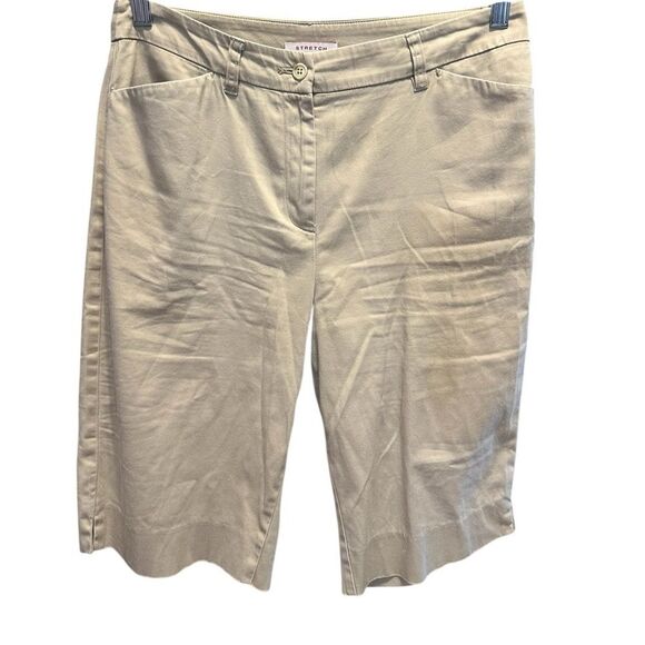EUC Anne Klein Sport Stretch Women's Khaki Bermuda Shorts- Size 6 - Picture 2 of 5